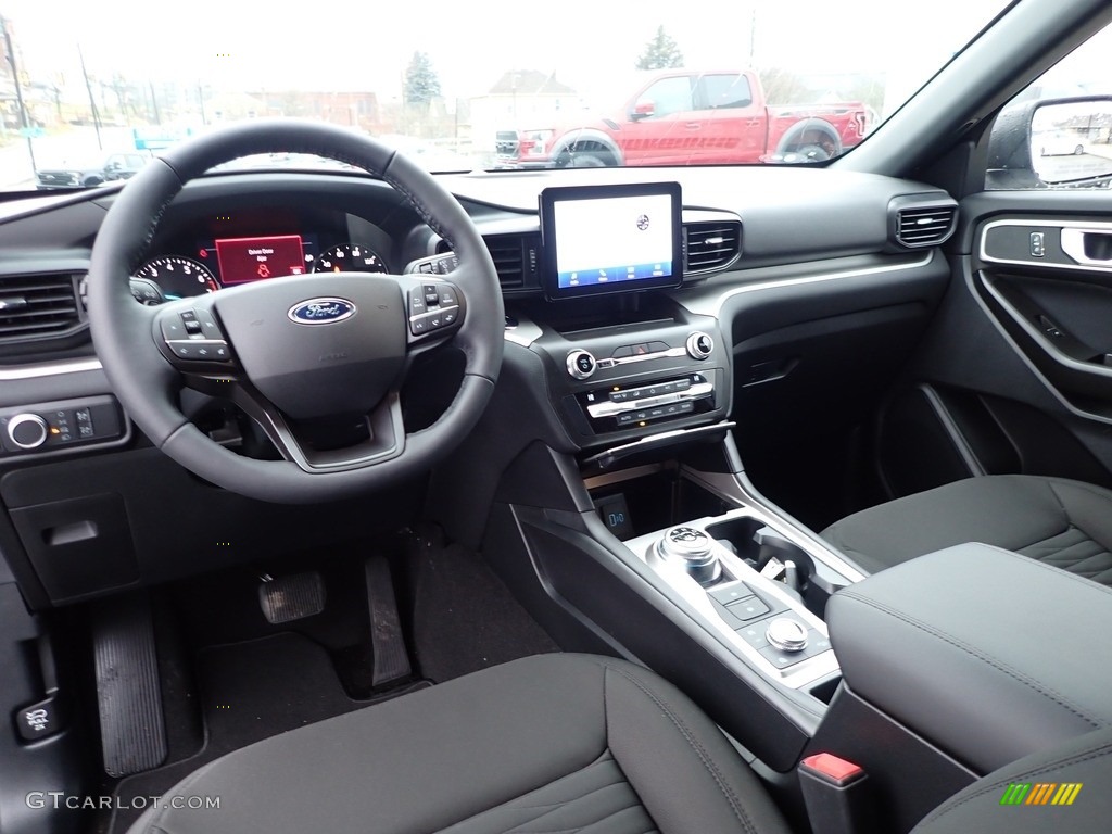 2020 Explorer XLT 4WD - Oxford White / Ebony photo #15