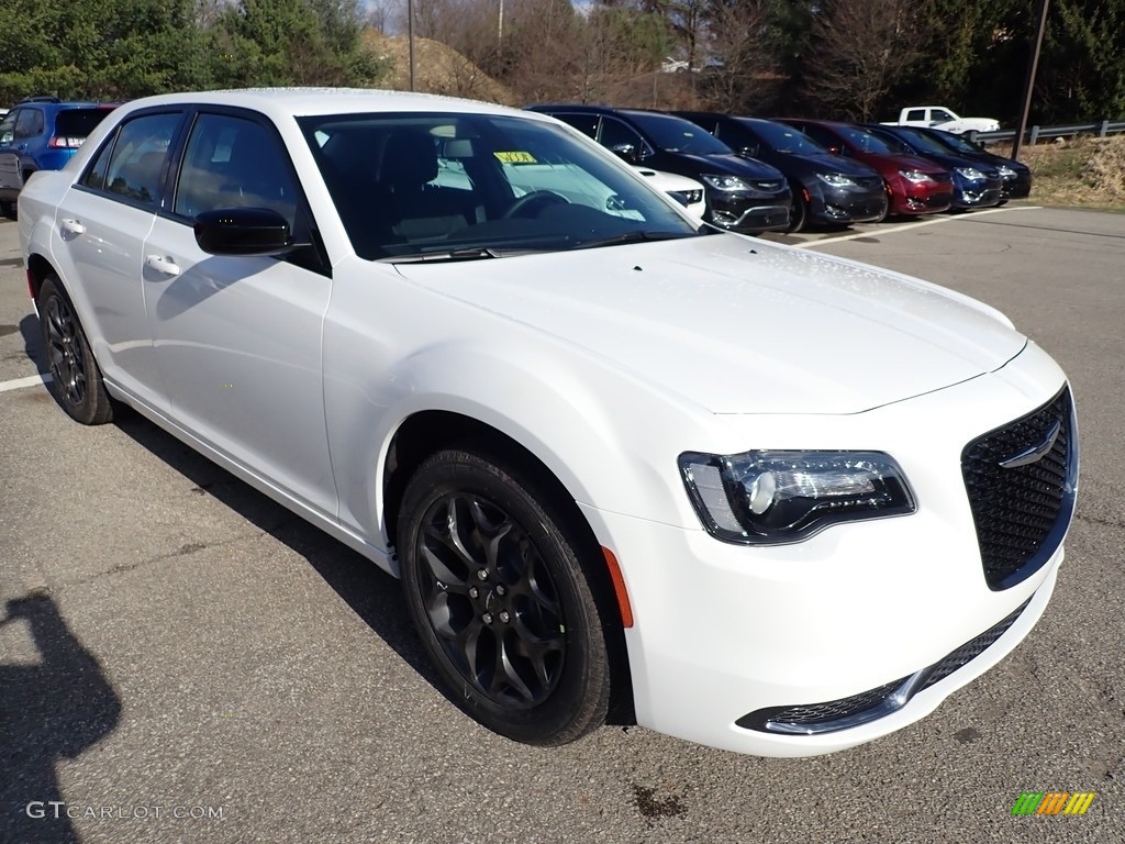 Bright White 2020 Chrysler 300 Touring AWD Exterior Photo #136700478
