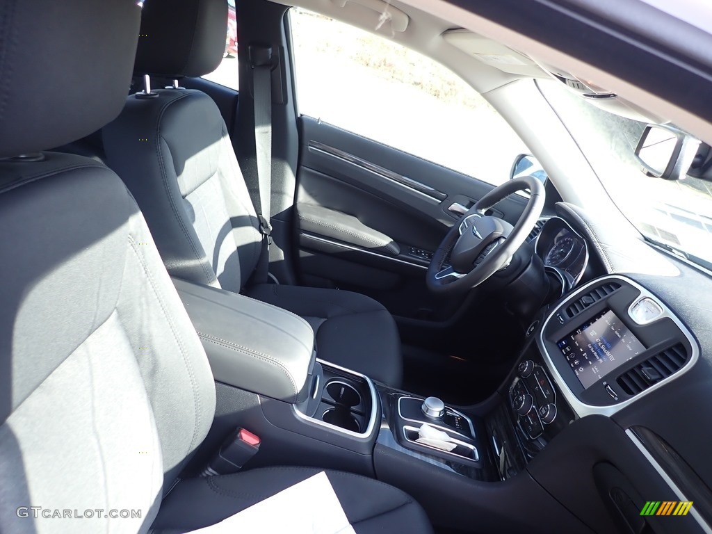 2020 Chrysler 300 Touring AWD Front Seat Photo #136700547