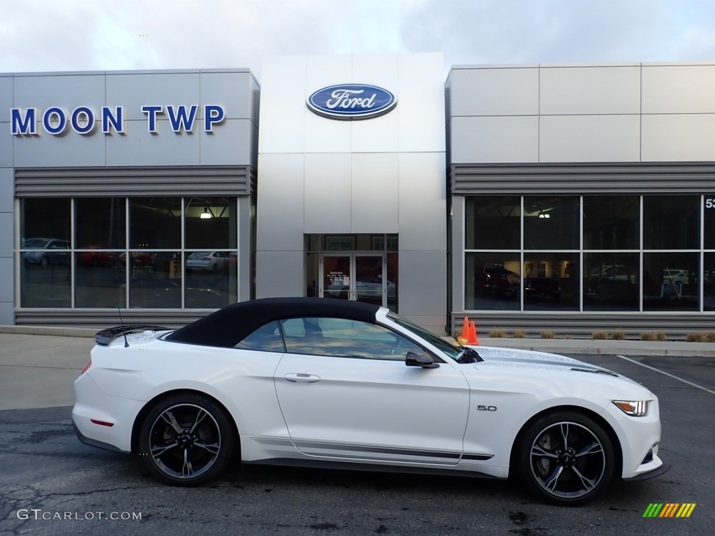 2017 Mustang GT California Speical Convertible - Oxford White / California Special Ebony Leather/Miko Suede photo #1