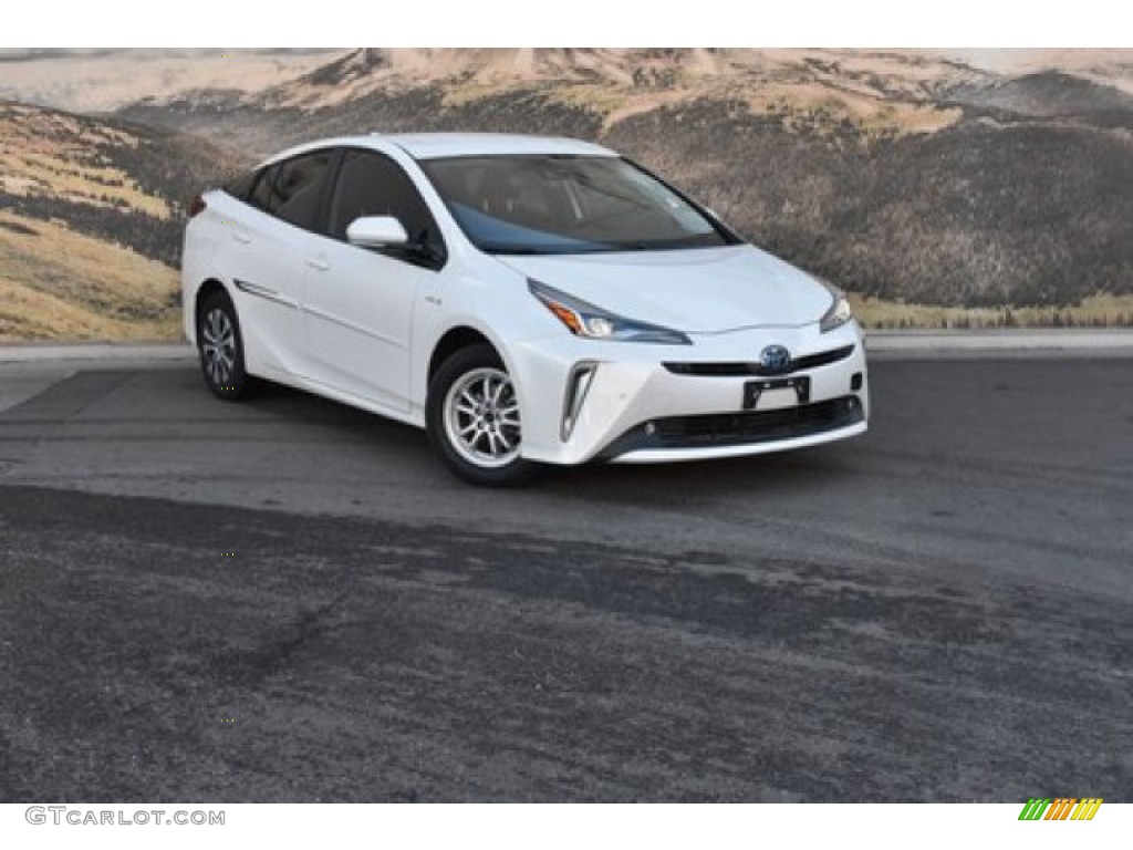 2019 Prius XLE - Blizzard White Pearl / Black photo #1