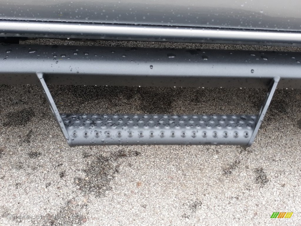 2020 Tacoma TRD Off Road Double Cab 4x4 - Silver Sky Metallic / TRD Cement/Black photo #31