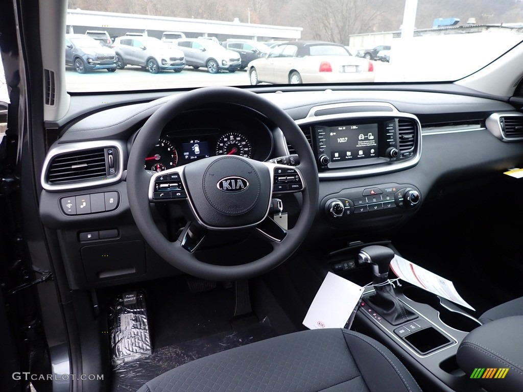 2020 Kia Sorento LX AWD Black Dashboard Photo #136721853