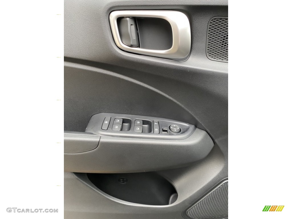 2020 Hyundai Venue SEL Black Door Panel Photo #136725585