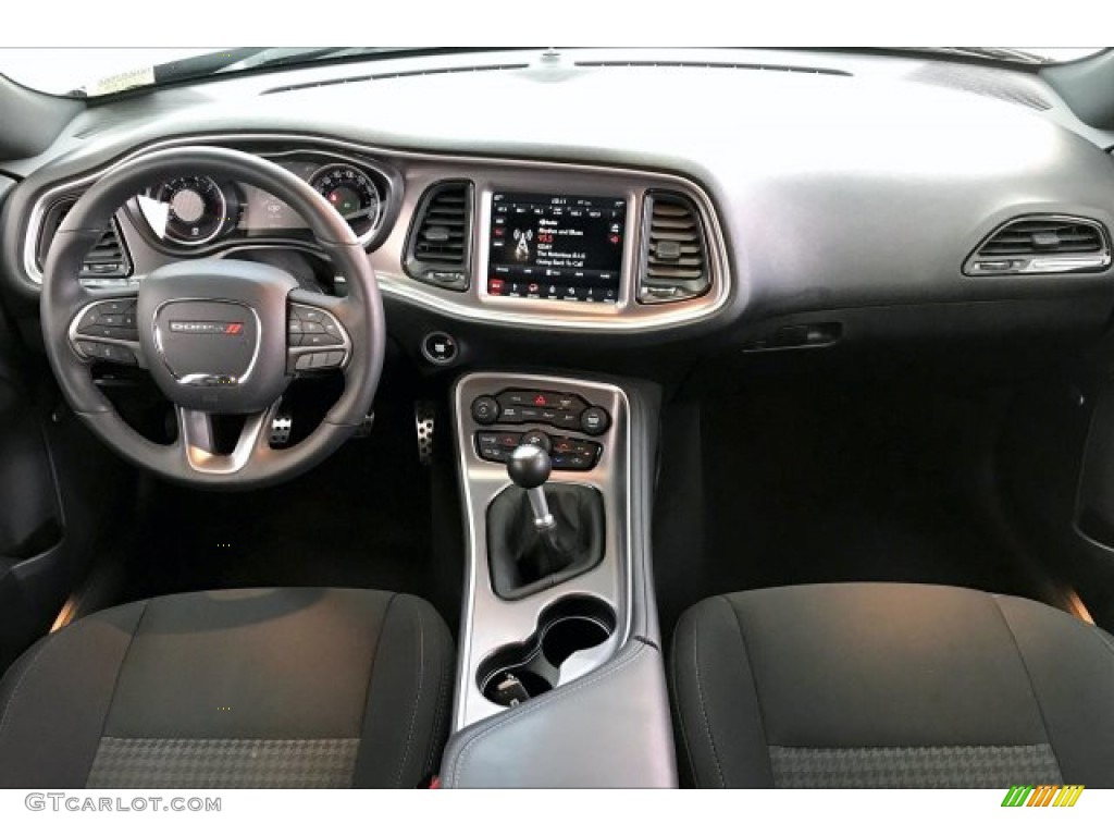 2019 Dodge Challenger R/T Scat Pack Black Dashboard Photo #136736836