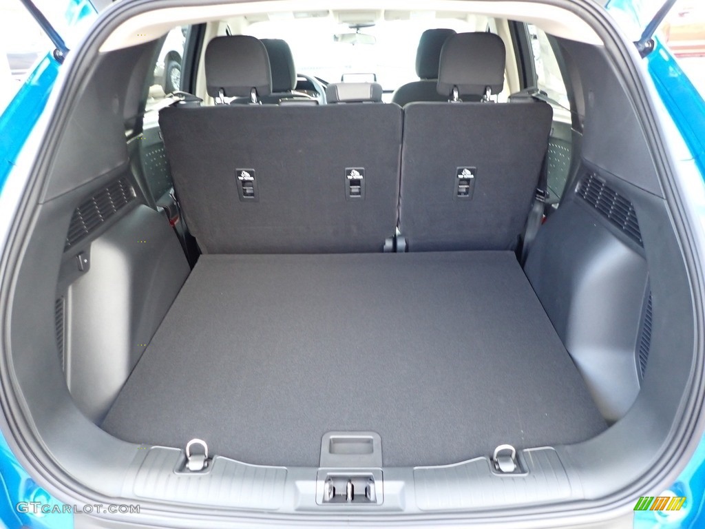 2020 Ford Escape SE 4WD Trunk Photo #136737550