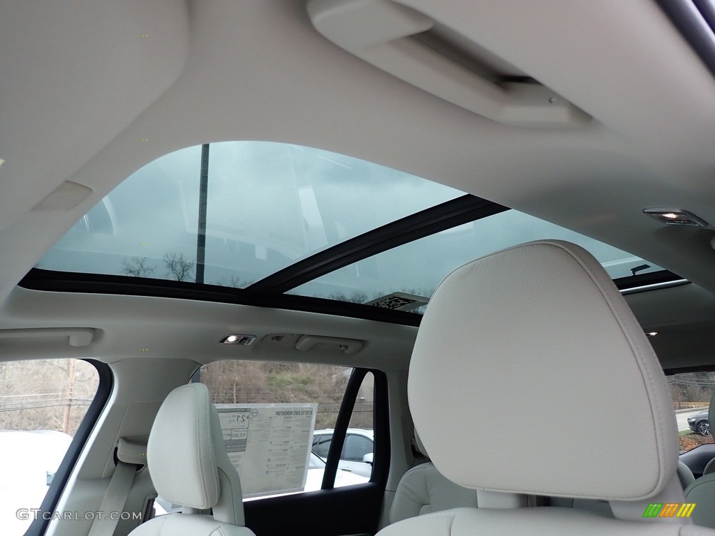 2020 Volvo XC90 T6 AWD Momentum Sunroof Photo #136750704