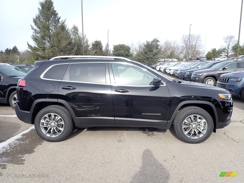 2020 Cherokee Latitude Plus 4x4 - Diamond Black Crystal Pearl / Black photo #6