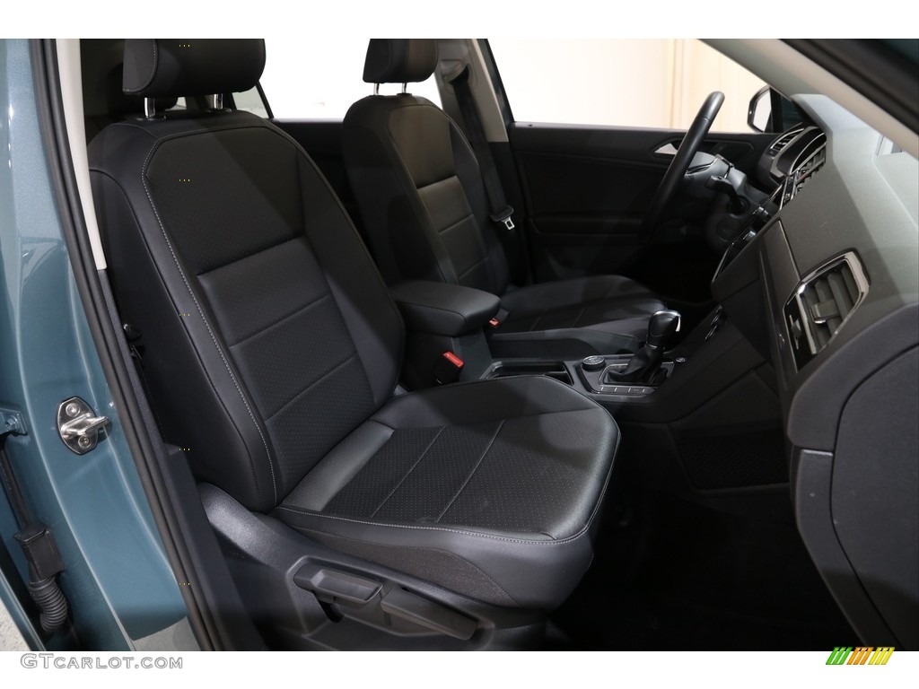 Titan Black Interior 2019 Volkswagen Tiguan SE 4MOTION Photo #136754355