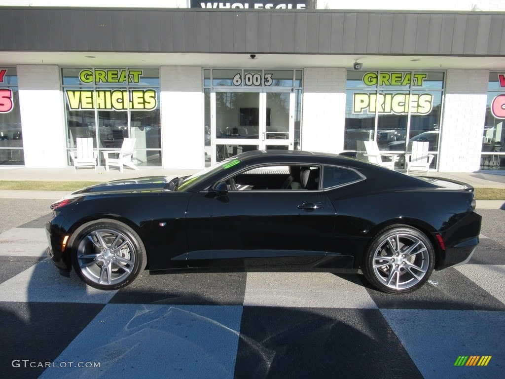 2020 Camaro LT Coupe - Black / Jet Black photo #1