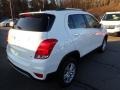 Summit White - Trax LT AWD Photo No. 5