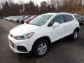 Front 3/4 View of 2020 Trax LT AWD