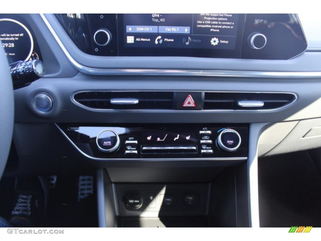 2020 Sonata SEL Plus - Glowing Yellow / Black photo #18