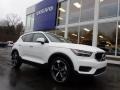 Ice White - XC40 T5 Momentum AWD Photo No. 1
