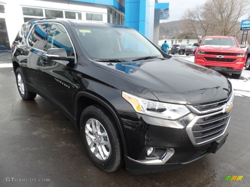 Mosaic Black Metallic 2020 Chevrolet Traverse LT AWD Exterior Photo #136767559
