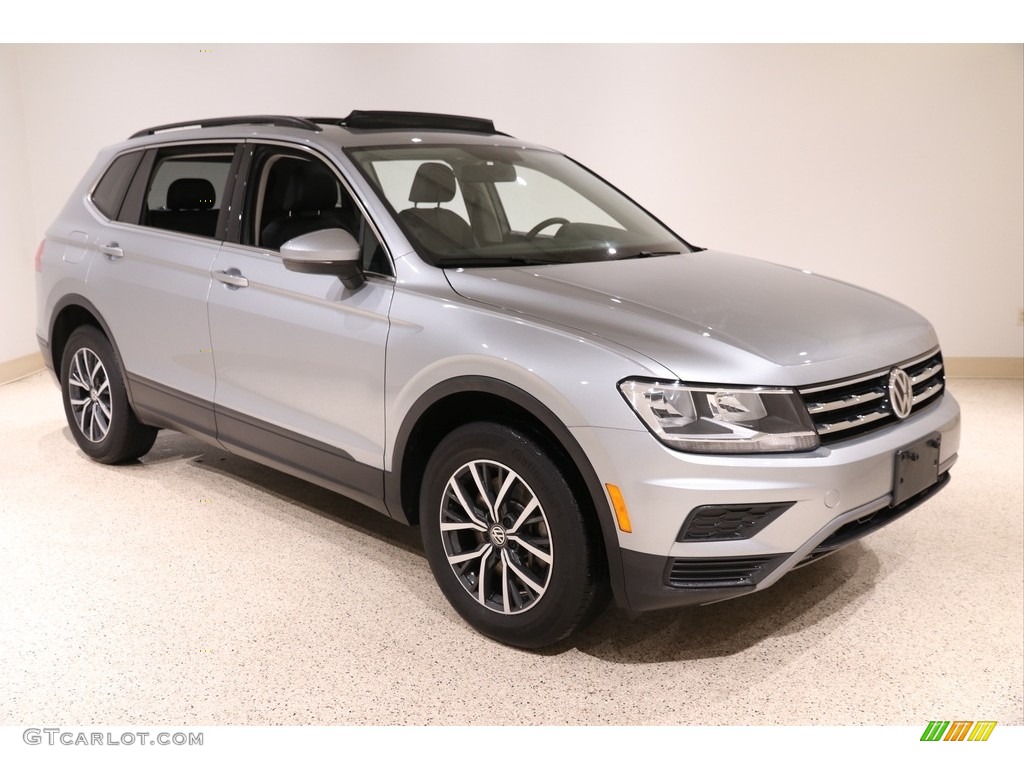 Pyrite Silver Metallic 2019 Volkswagen Tiguan SE 4MOTION Exterior Photo #136773604