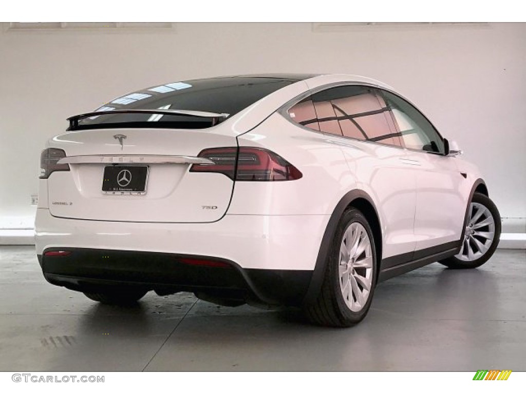 2017 Model X 75D - Pearl White Multi-Coat / White photo #16