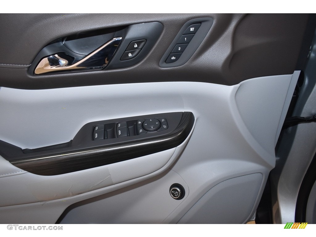 2020 GMC Acadia SLT AWD Door Panel Photos