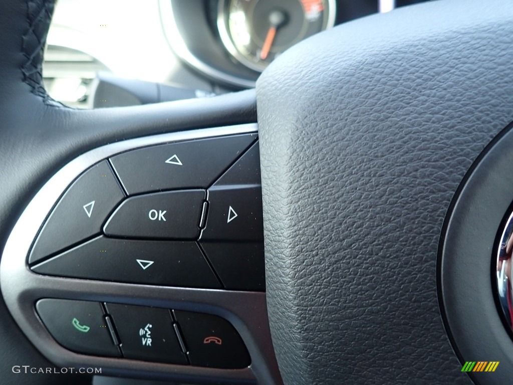 2020 Jeep Cherokee Limited 4x4 Black Steering Wheel Photo #136799006