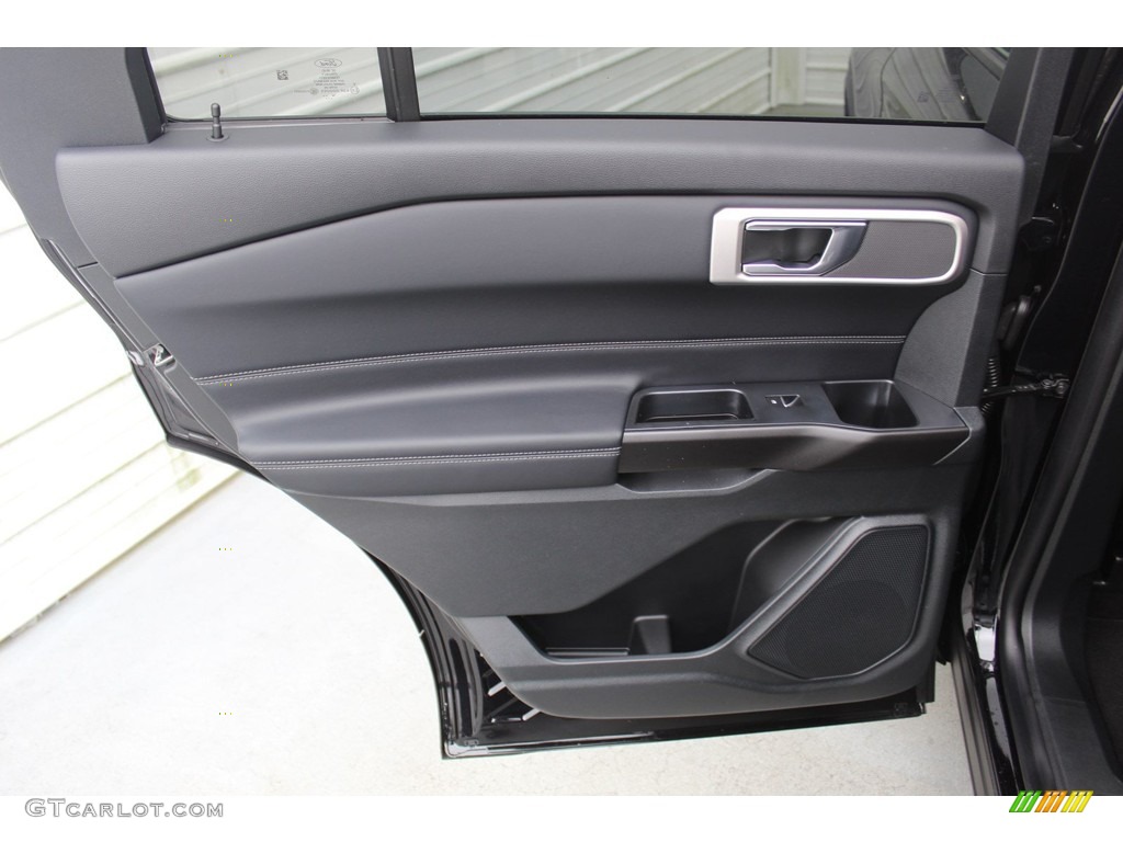 2020 Explorer XLT - Agate Black Metallic / Ebony photo #21