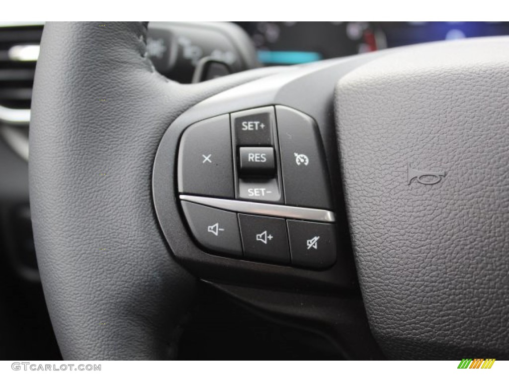 2020 Explorer XLT - Star White Metallic Tri-Coat / Sandstone photo #9