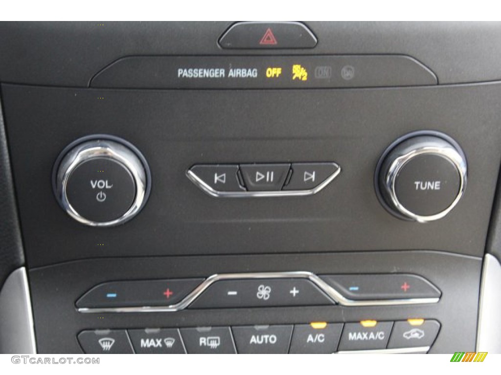 2020 Edge SEL - Rapid Red Metallic / Dune photo #17