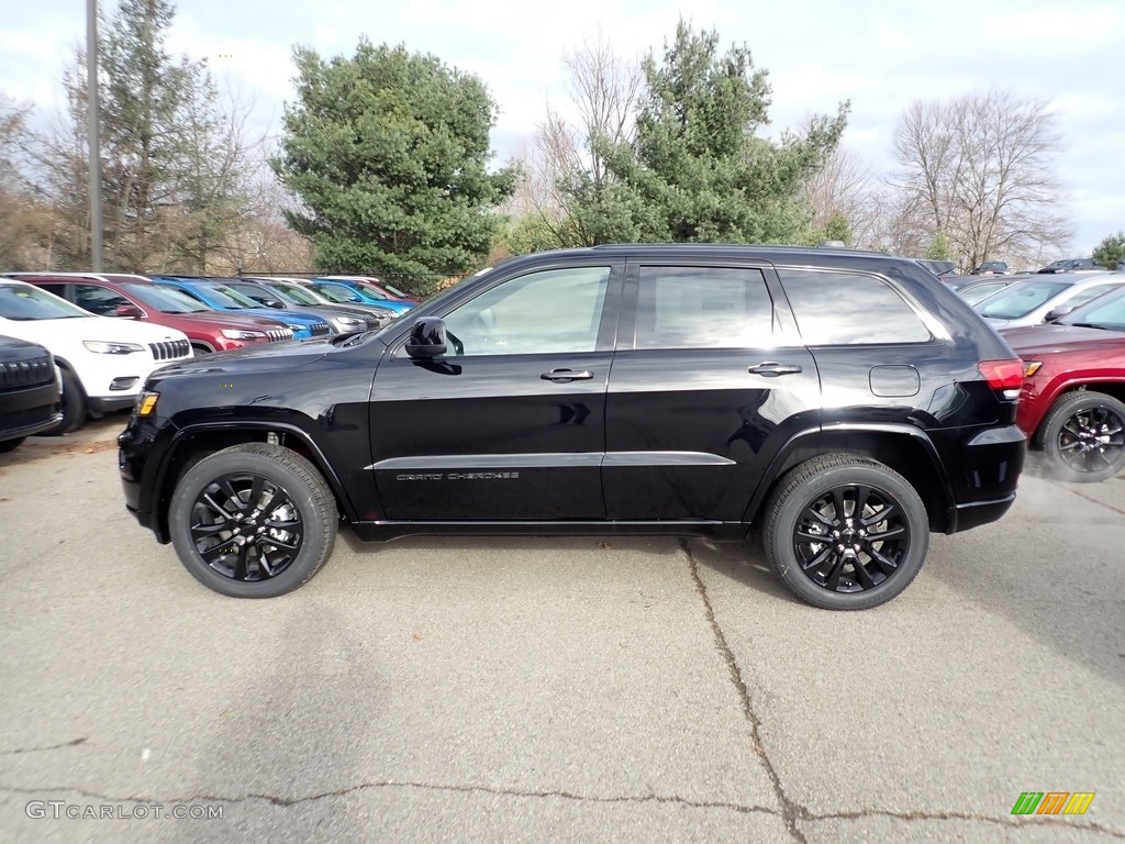 Diamond Black Crystal Pearl 2020 Jeep Grand Cherokee Laredo 4x4 Exterior Photo #136801508