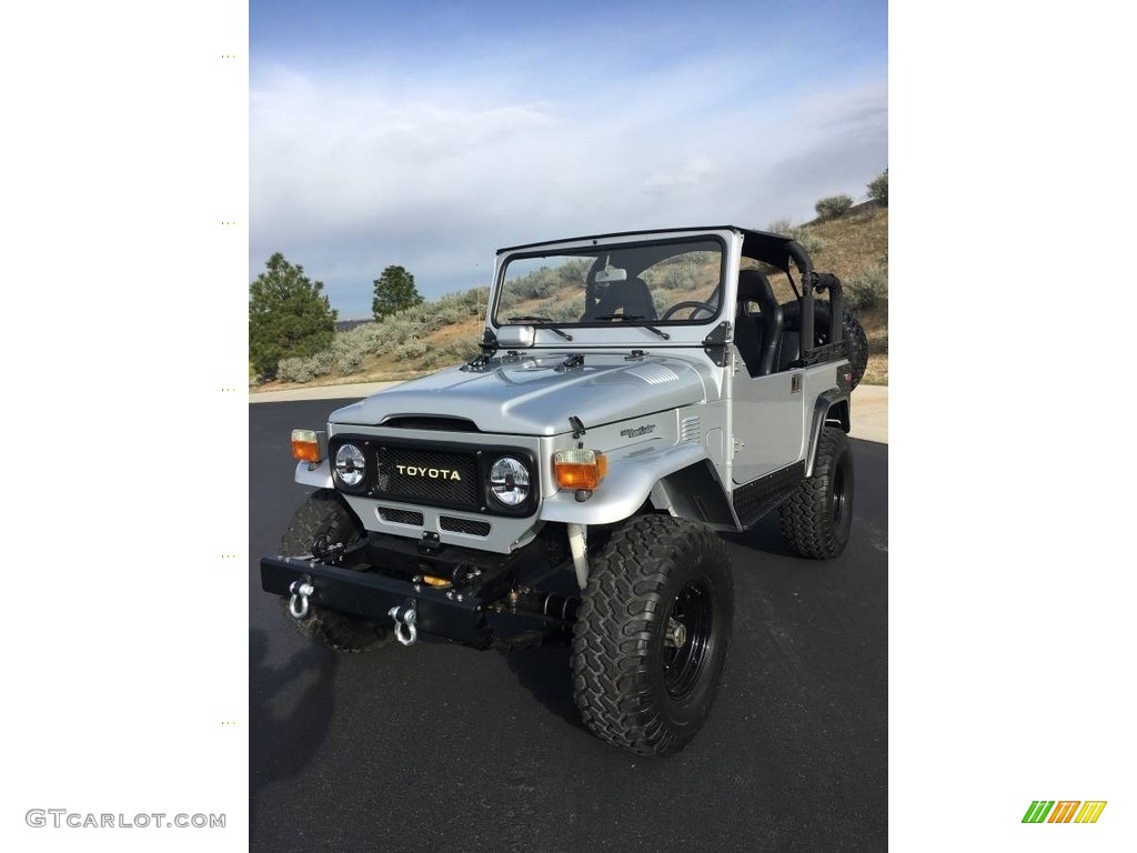 Silver Metallic 1979 Toyota Land Cruiser FJ40 Exterior Photo #136811675