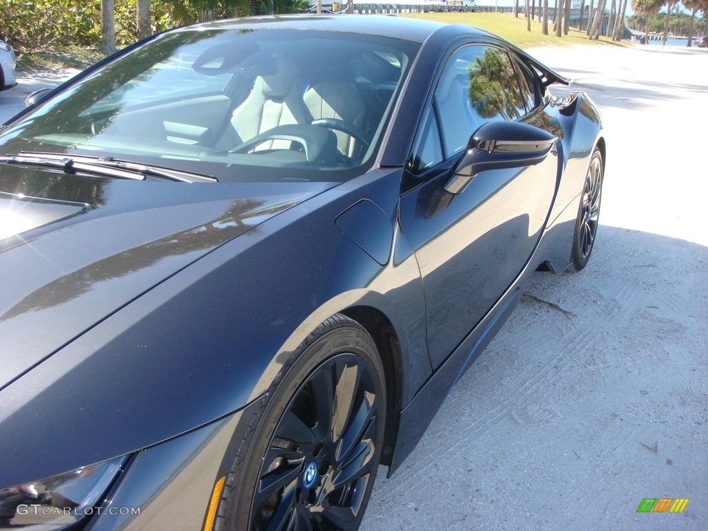 2015 i8 Mega World - Sophisto Grey Metallic / Mega Carum Spice Grey photo #12