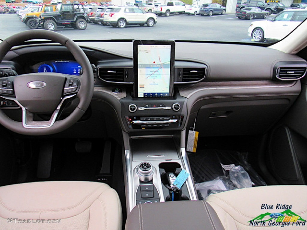 2020 Explorer Platinum 4WD - Star White Metallic Tri-Coat / Sandstone photo #17