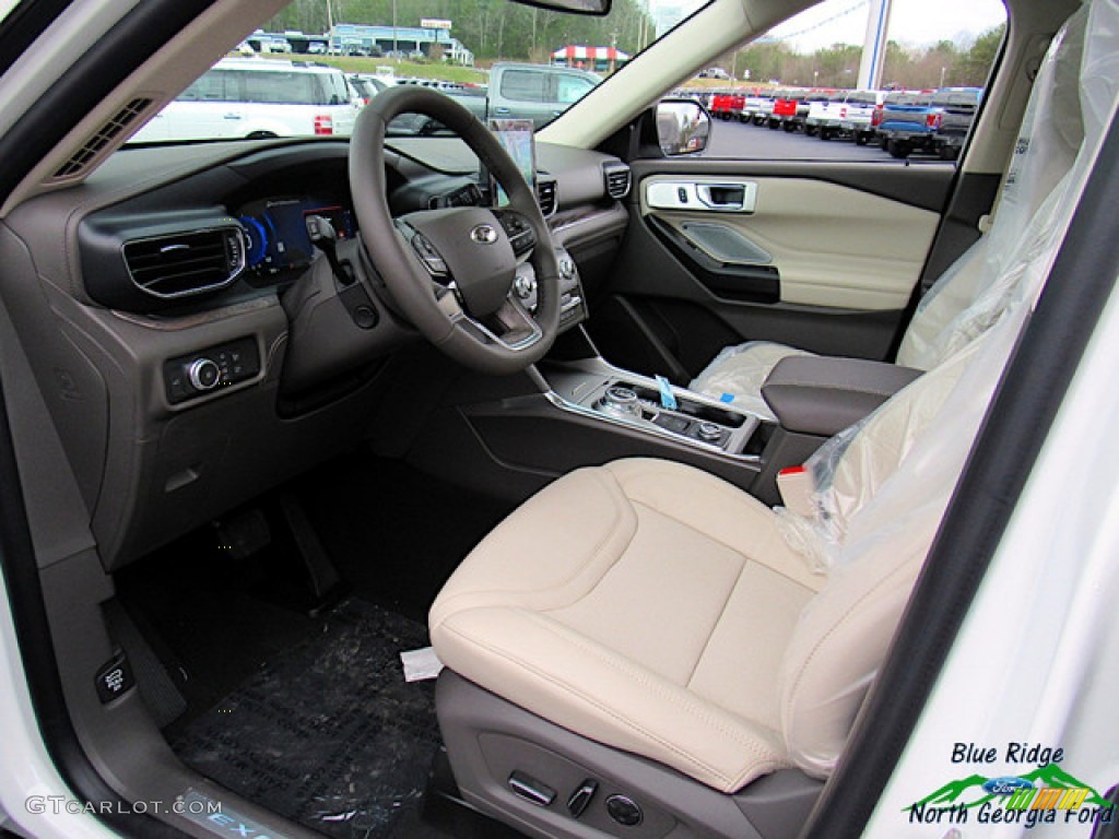 2020 Explorer Platinum 4WD - Star White Metallic Tri-Coat / Sandstone photo #30