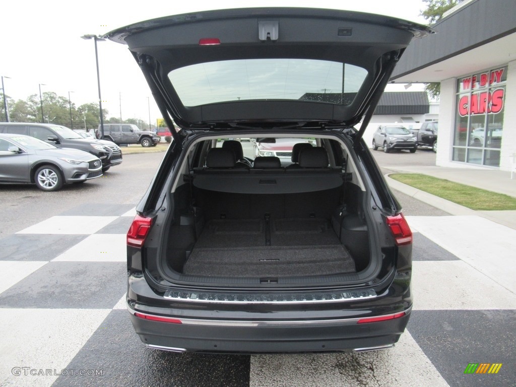 2019 Tiguan SEL - Deep Black Pearl / Golden Oak/Black photo #5
