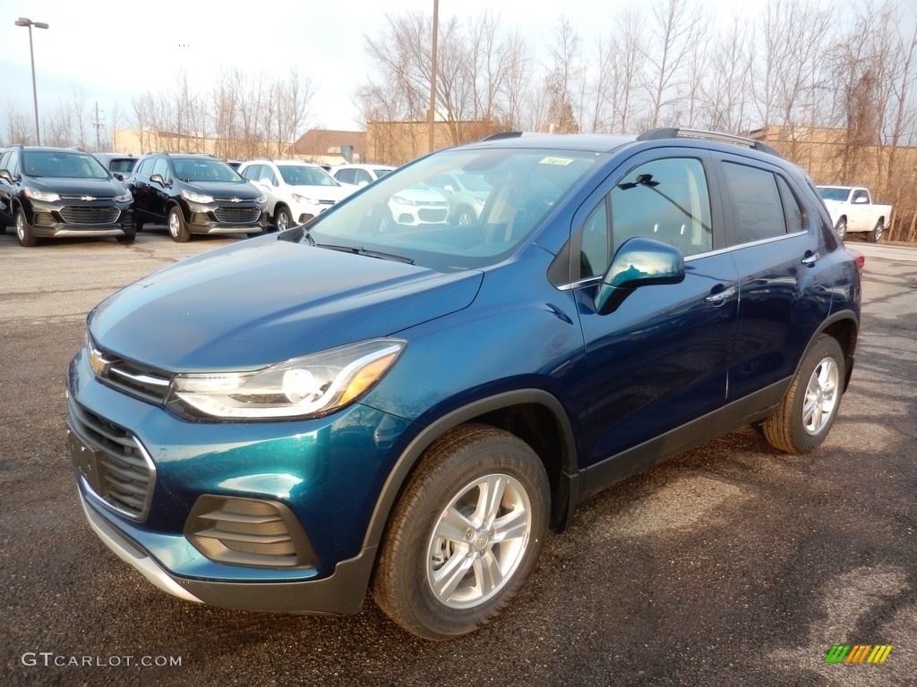 2020 Pacific Blue Metallic Chevrolet Trax LT AWD 136813445 GTCarLot