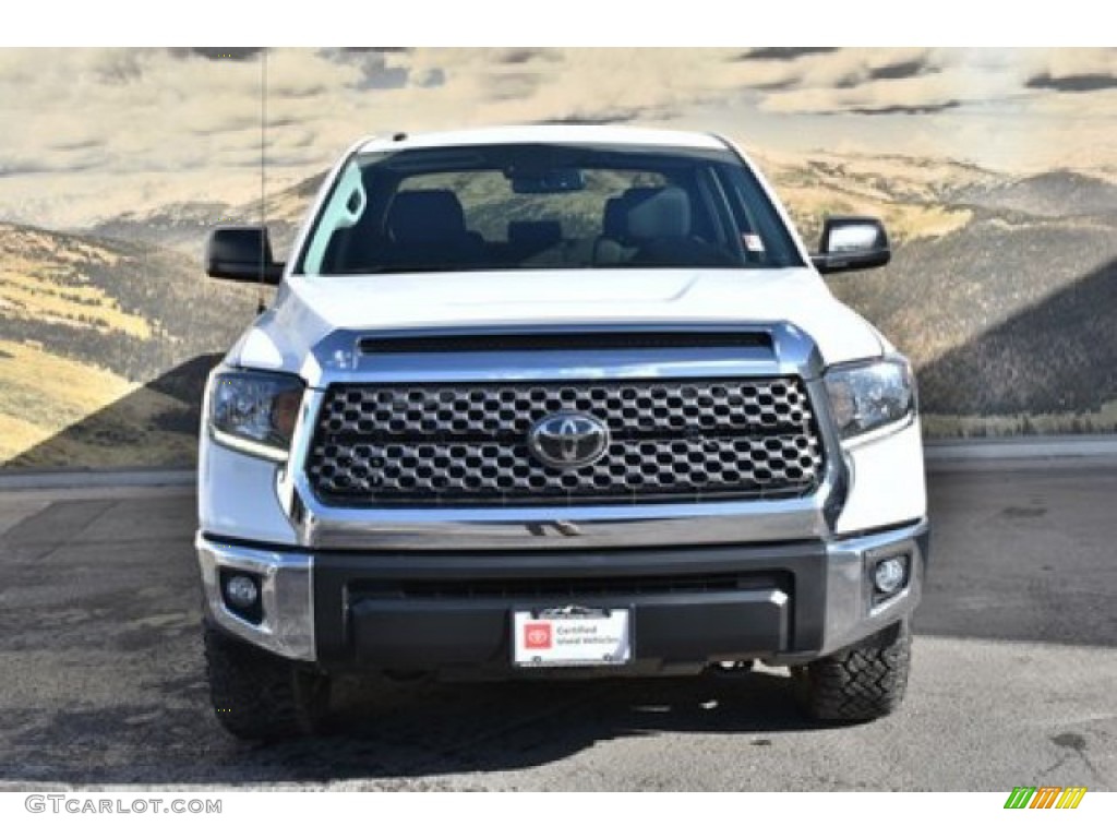 2019 Tundra TSS Off Road CrewMax 4x4 - Super White / Graphite photo #4