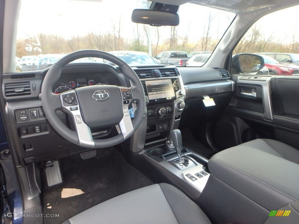 2020 Toyota 4Runner SR5 4x4 Front Seat Photos