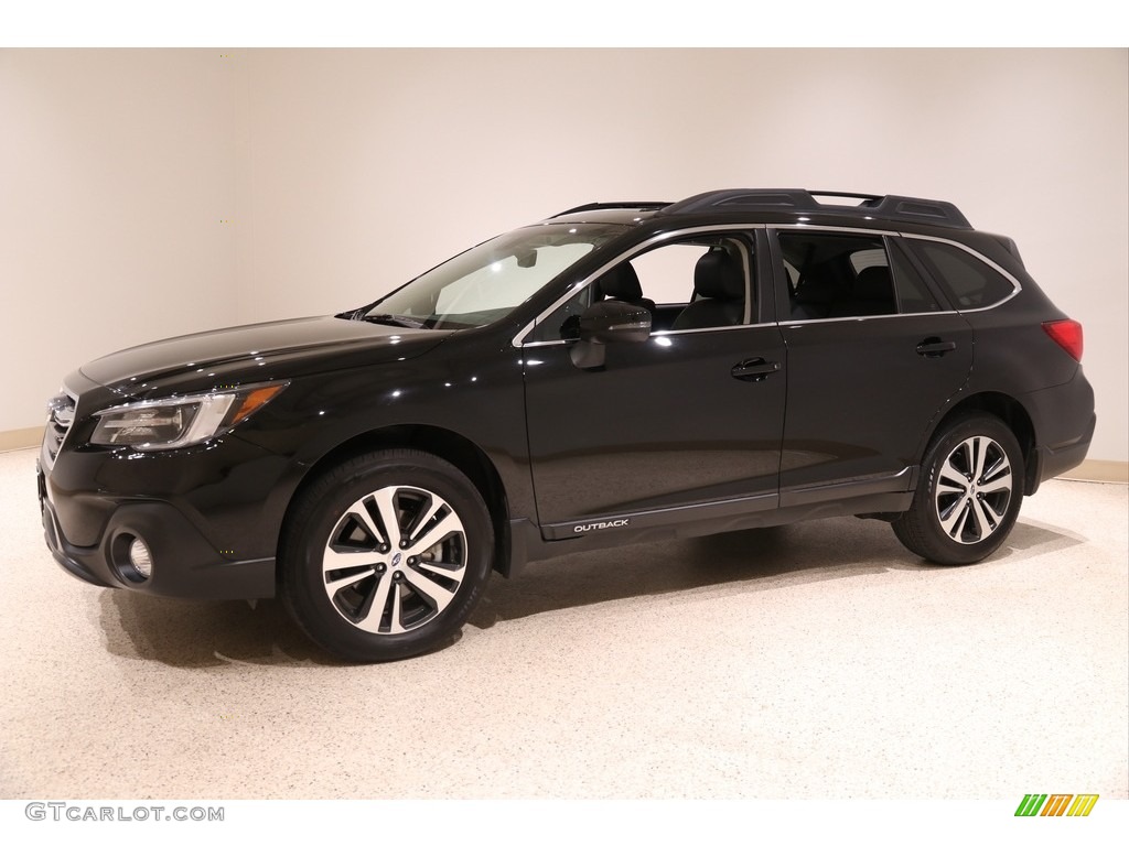 Crystal Black Silica 2019 Subaru Outback 2.5i Limited Exterior Photo #136827232