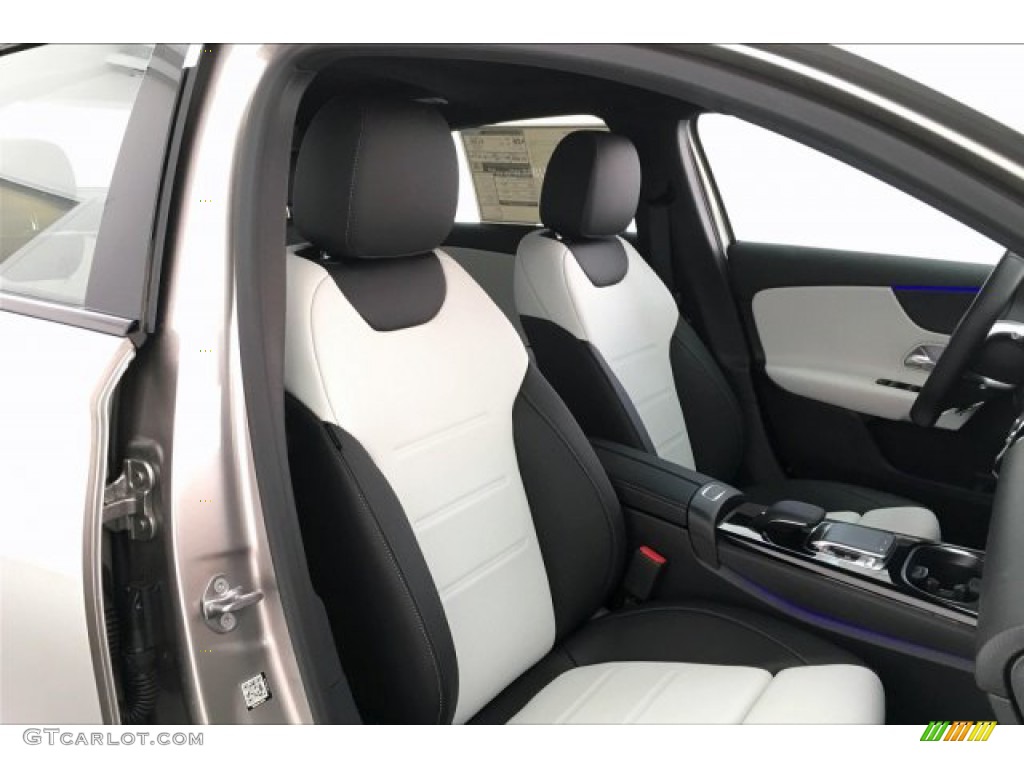 Neva Grey/Black Interior 2019 Mercedes-Benz A 220 Sedan Photo #136833835