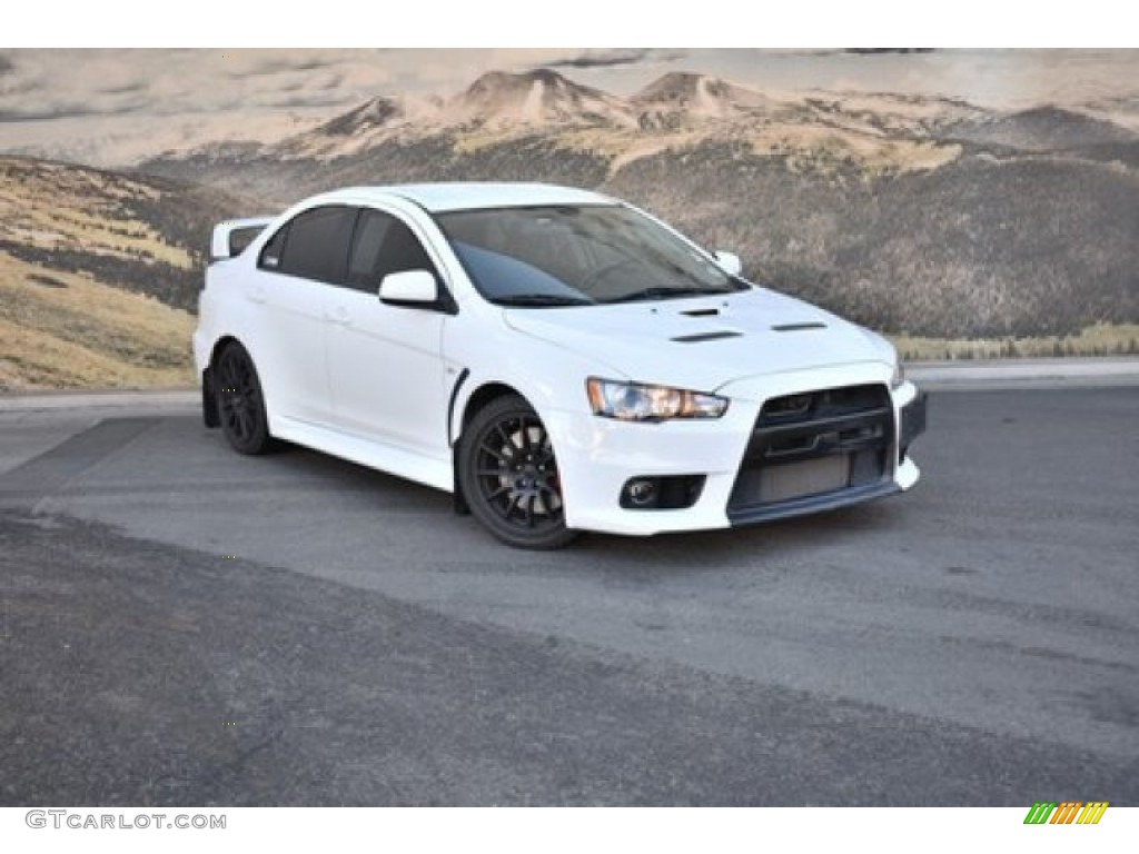 2013 Lancer Evolution GSR - Wicked White / Black photo #1