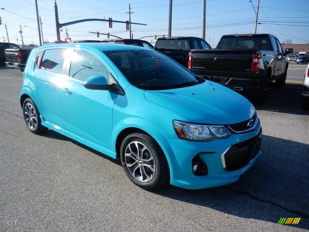 Oasis Blue 2020 Chevrolet Sonic LT Hatchback Exterior Photo #136841149