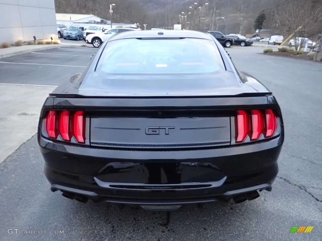 2018 Mustang GT Premium Fastback - Shadow Black / Showstopper Red photo #3