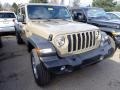 2020 Gator Jeep Gladiator Sport 4x4  photo #5