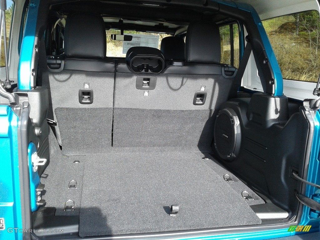 2020 Jeep Wrangler Unlimited Sahara 4x4 Trunk Photo #136847210
