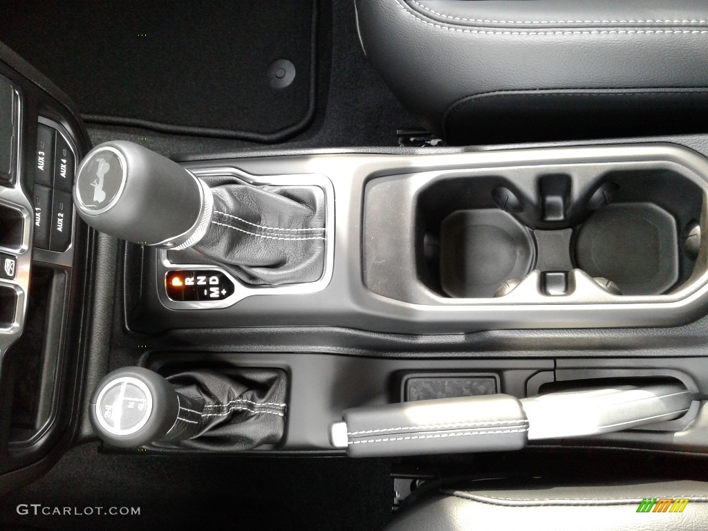 2020 Jeep Wrangler Unlimited Sahara 4x4 8 Speed Automatic Transmission Photo #136847558