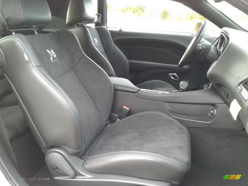 Black Interior 2020 Dodge Challenger R/T Scat Pack Photo #136853120
