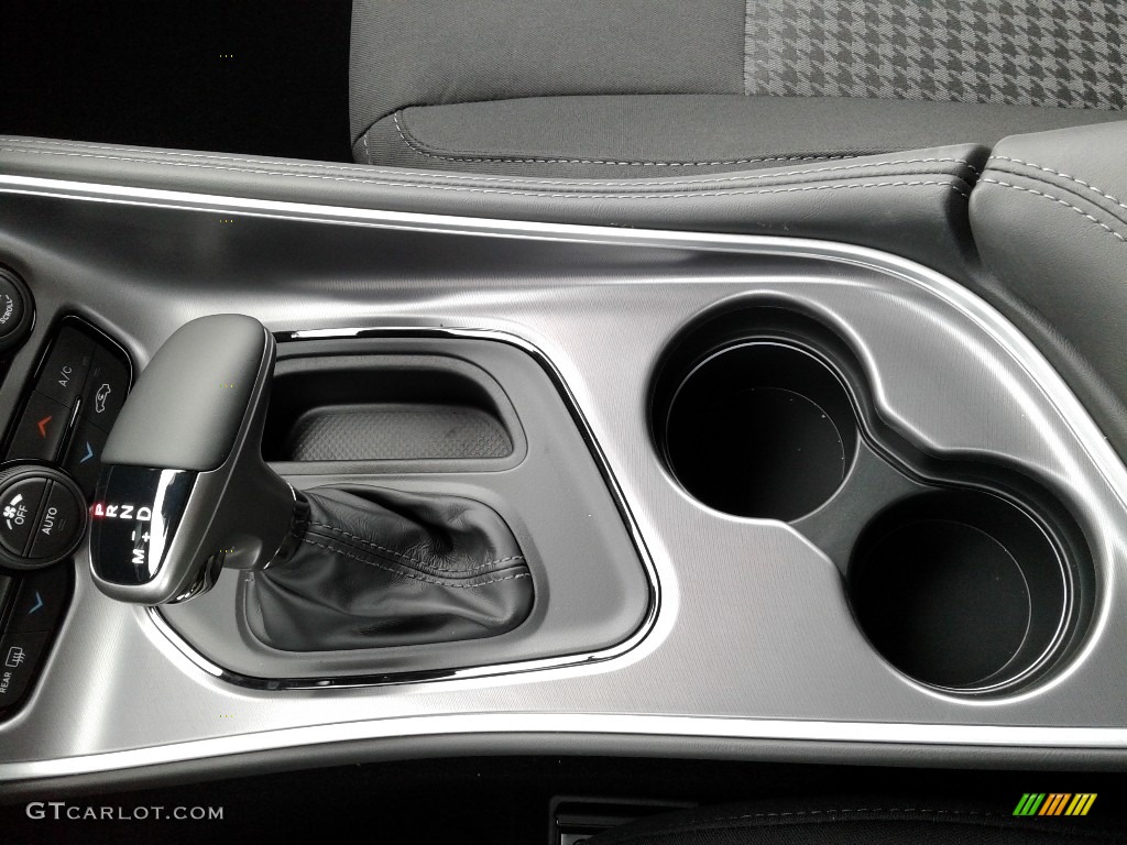 2020 Challenger R/T Scat Pack - TorRed / Black Houndstooth photo #25