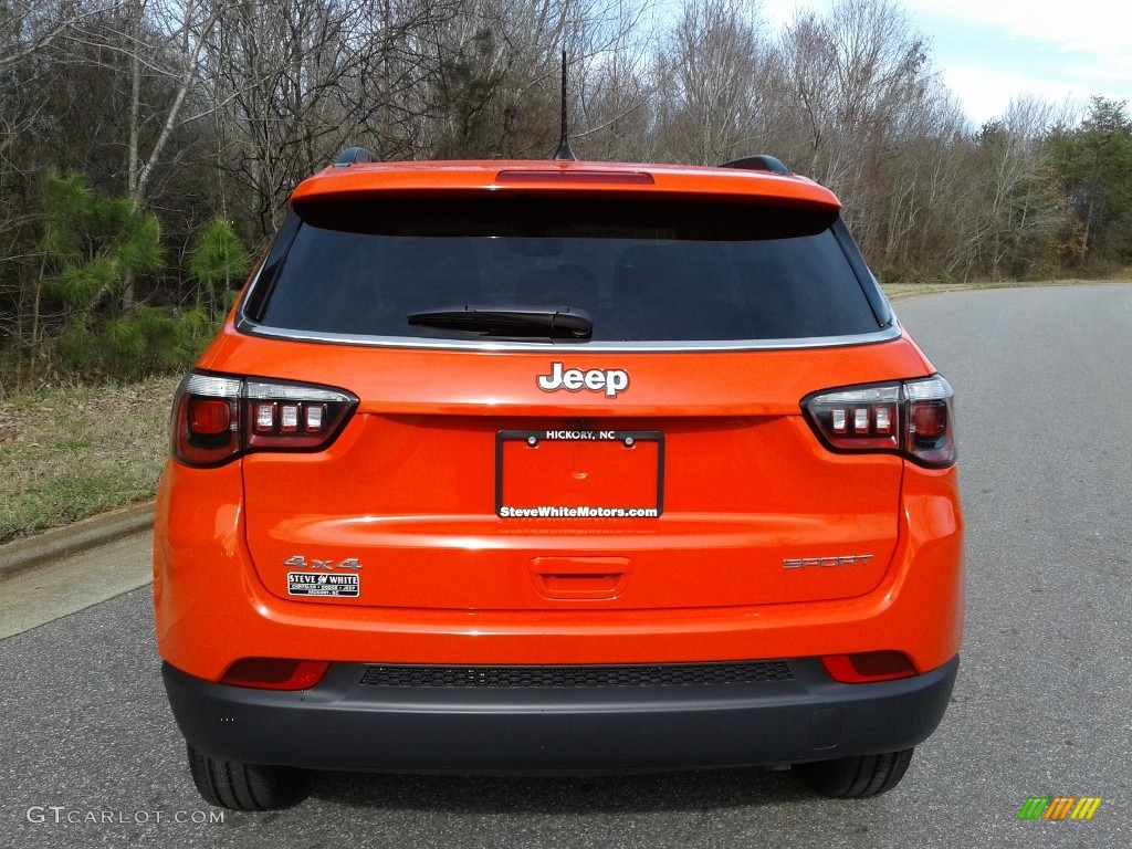 2020 Compass Sport 4x4 - Spitfire Orange / Black photo #8