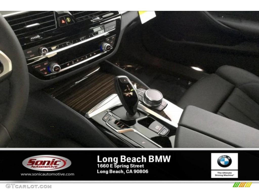 2020 5 Series 540i Sedan - Dark Graphite Metallic / Black photo #6