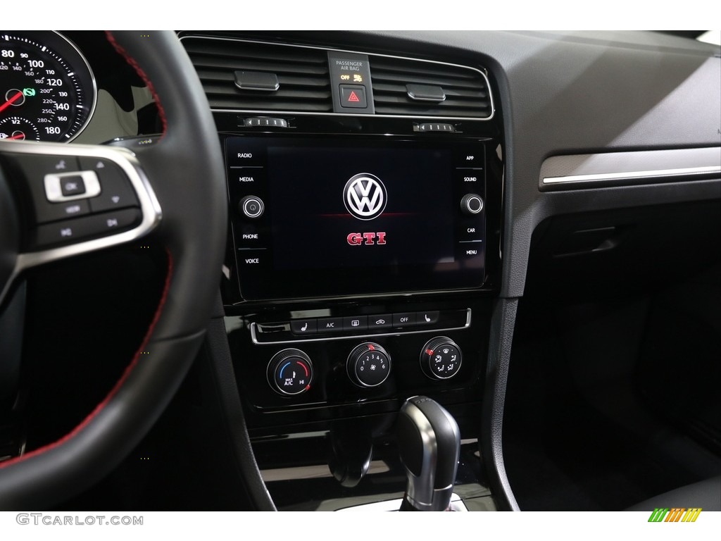 2019 Volkswagen Golf GTI SE Controls Photo #136860099