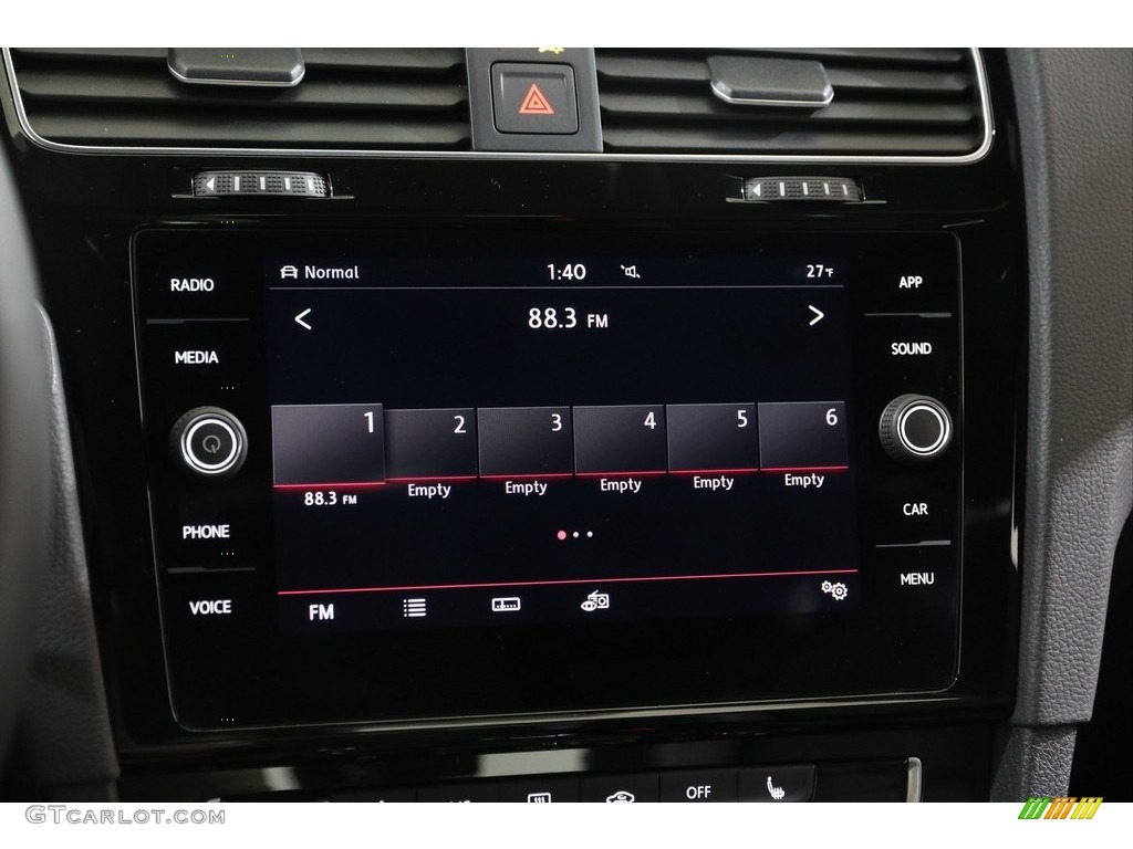 2019 Volkswagen Golf GTI SE Controls Photo #136860147