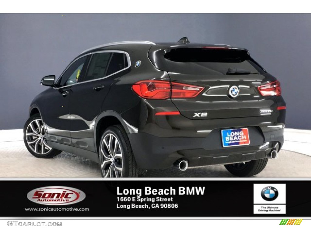 2020 X2 xDrive28i - Dark Olive Metallic / Black photo #2